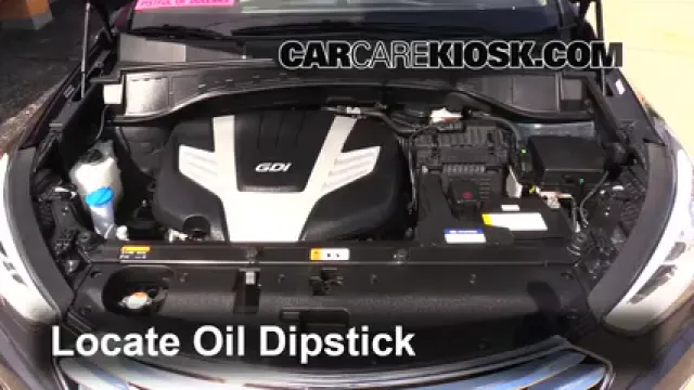 2013 Hyundai Santa Fe GLS 3.3L V6 Huile Vérifier le niveau de l'huile